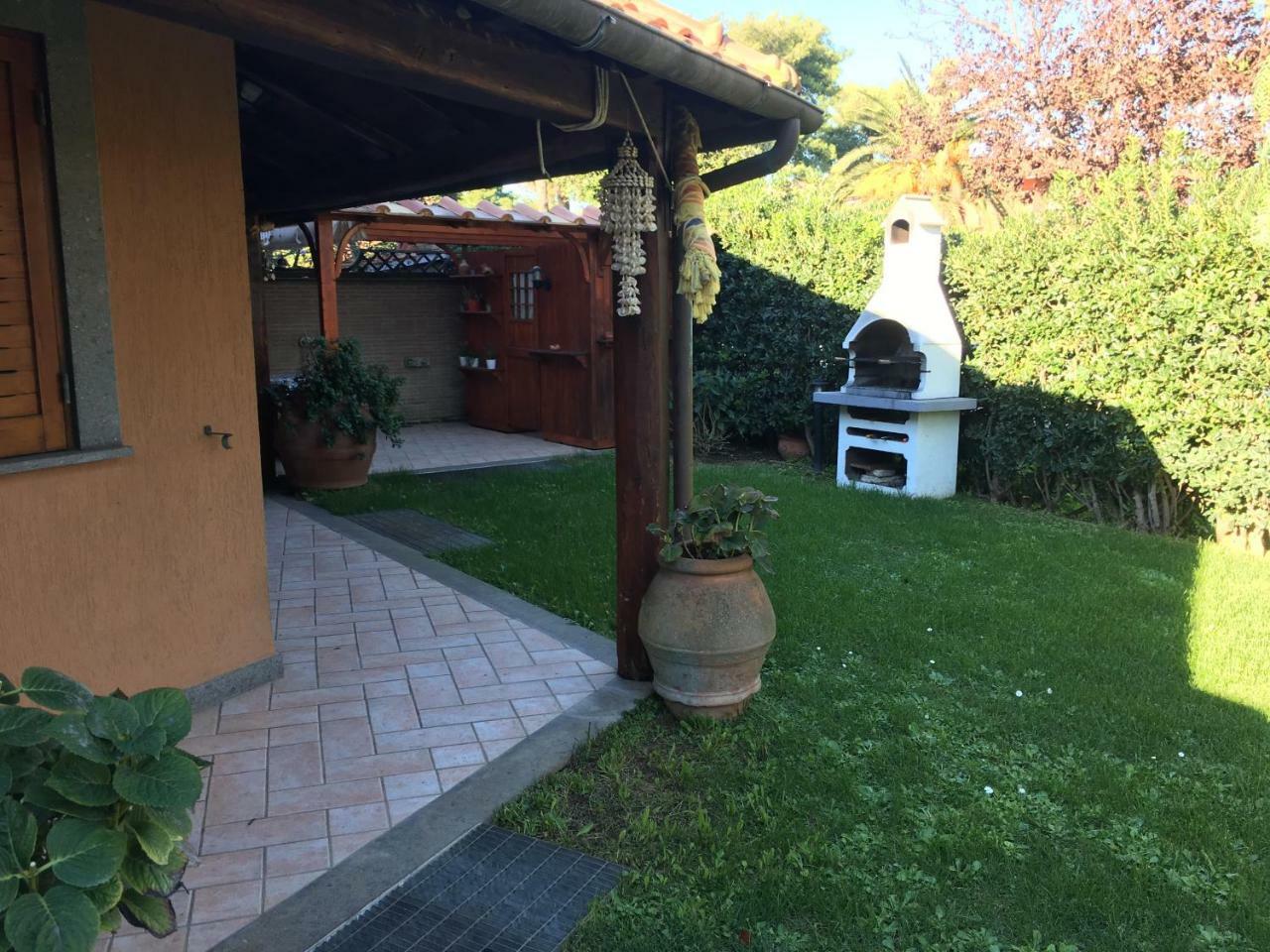 Villa Venere Near The Sea- 25 Minutes To S.Peter Ladispoli Exteriör bild